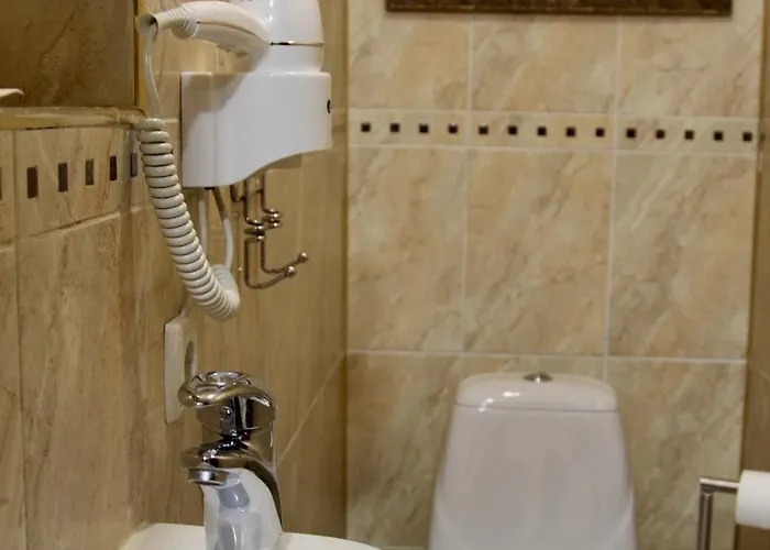 Hotel опал *