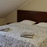 опал